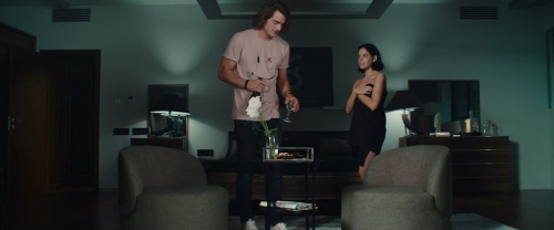 ������ (2025)